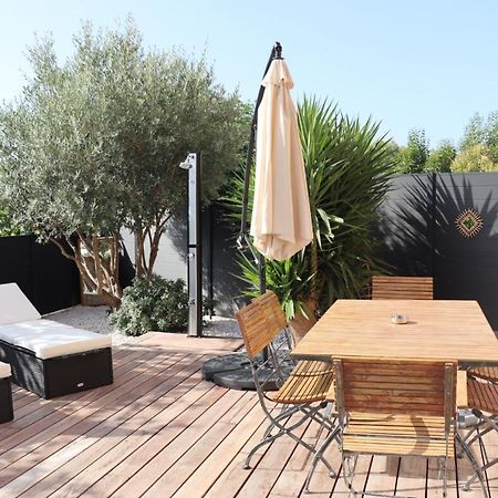 Apartamento Le Petit Sud Carqueiranne Exterior foto