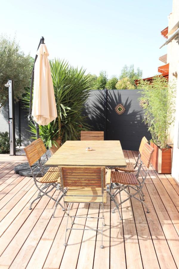 Apartamento Le Petit Sud Carqueiranne Exterior foto